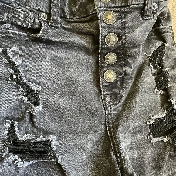 American eagle next level stretch black high waisted shorts - Picture 2 of 4